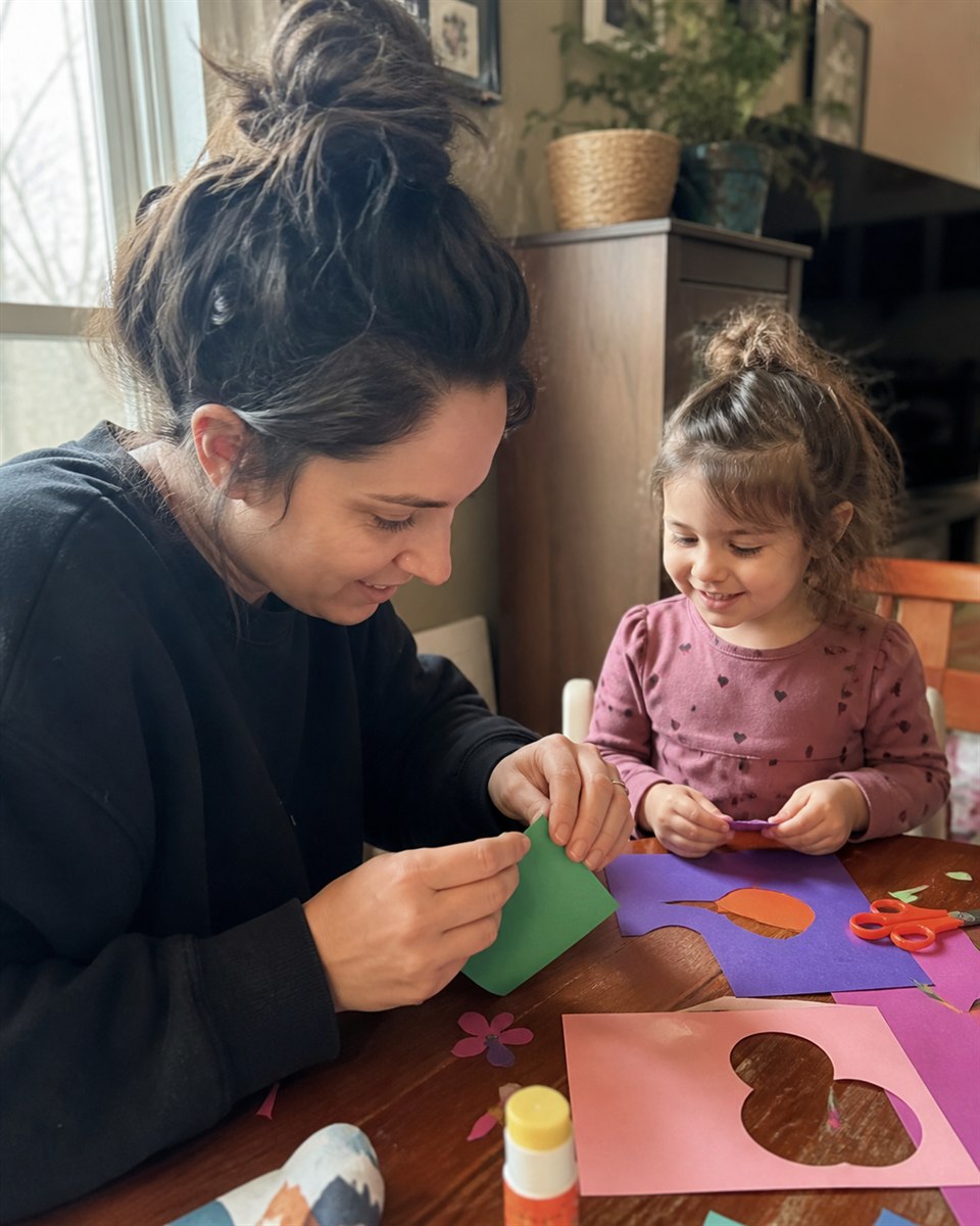 Parenting creator sharing a weekend craft activity